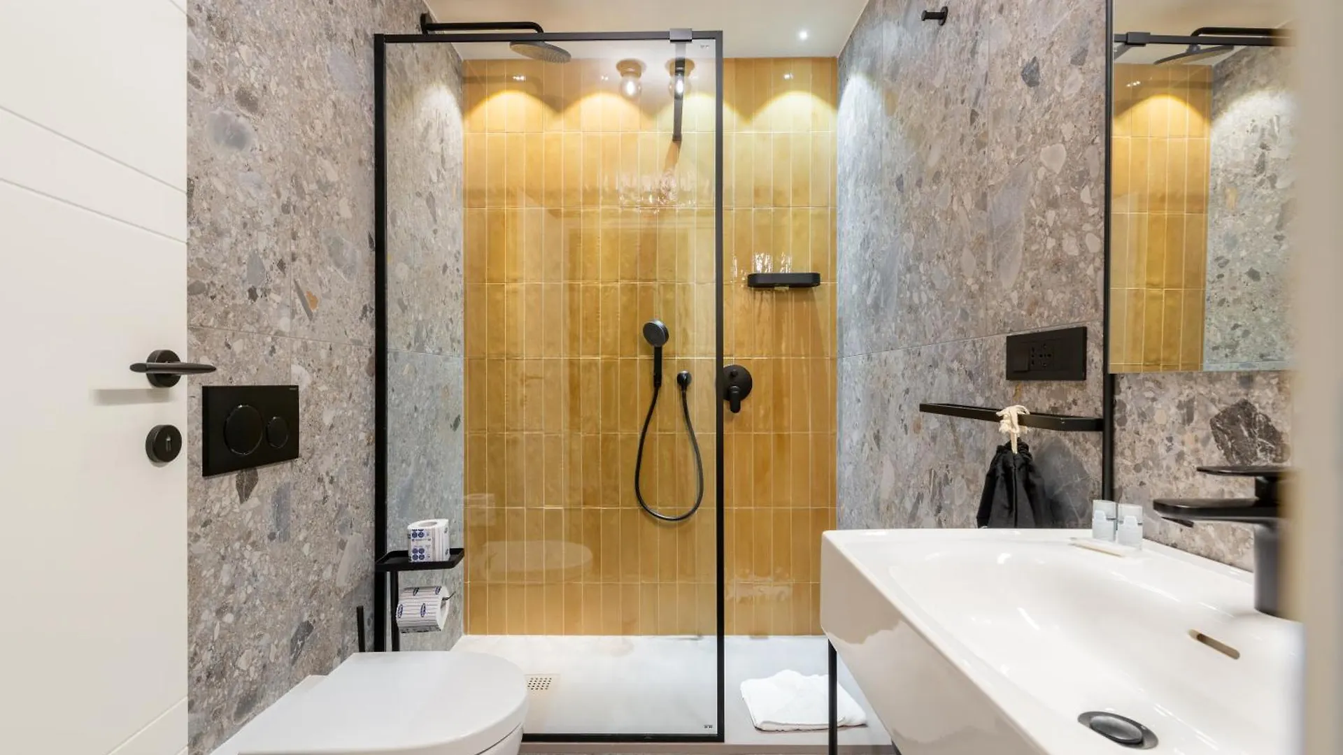 Palazzo Olivia Hotel Rome 2*,  Italy